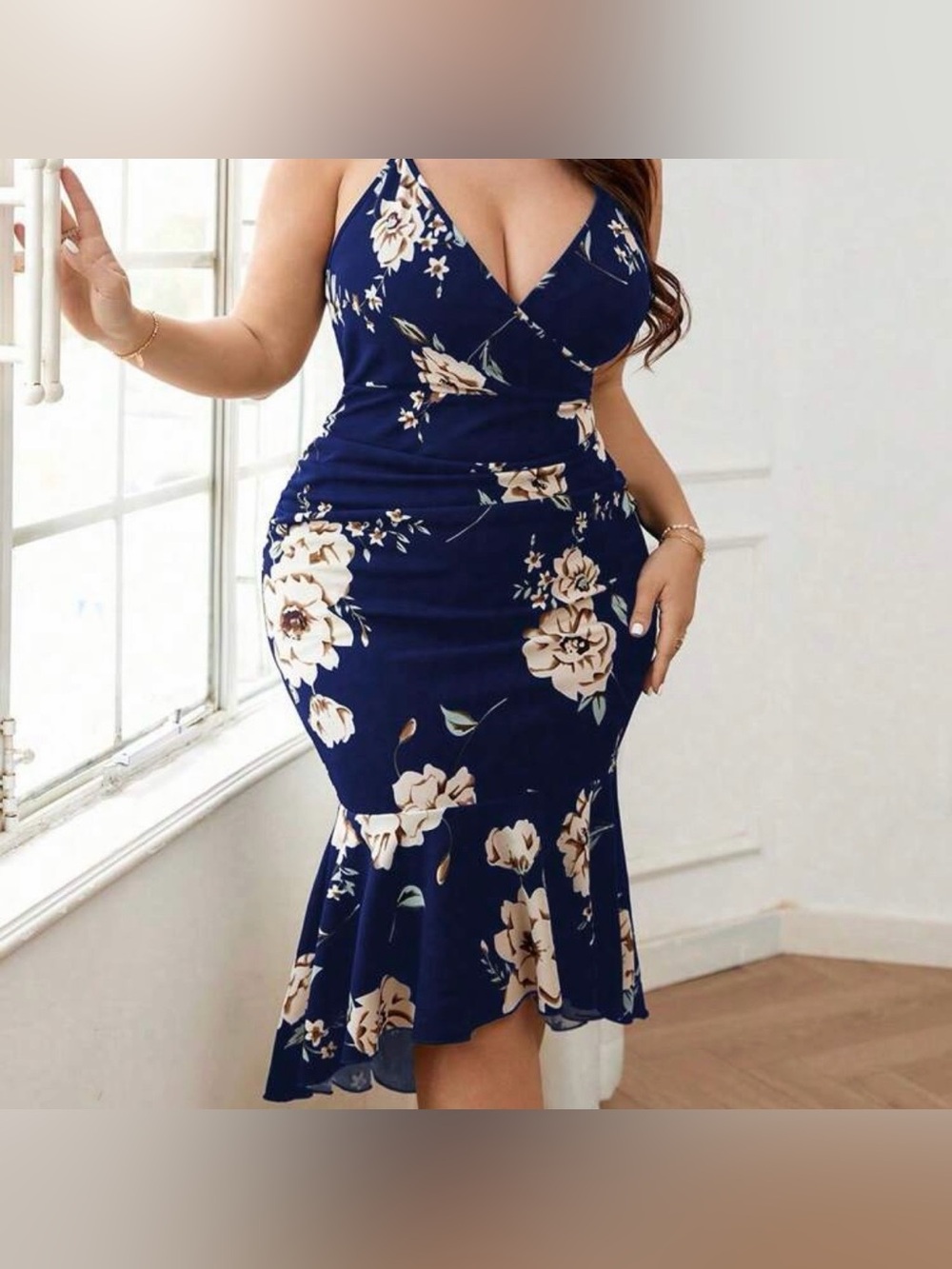 🆕 NEW Without Tags Navy Floral V-Neck Mermaid Dress - 1XL